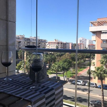 Apartamento Paseo Maritimo Antonio Banderas Malaga Exterior photo