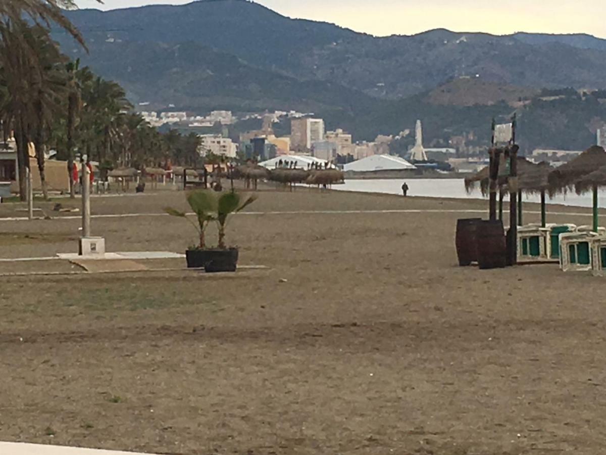 Apartamento Paseo Maritimo Antonio Banderas Malaga Exterior photo